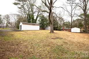 7218 Lakeside Dr N, Charlotte, NC 28212 - Photo 27
