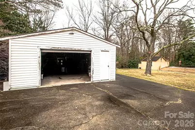 7218 Lakeside Drive N, Charlotte, NC 28212 - Photo 29