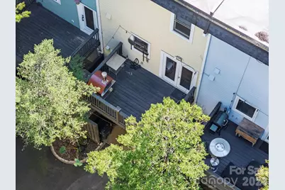 320 W 10th Street, Charlotte, NC 28202 - Photo 31