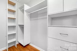 320 W 10th St, Charlotte, NC 28202 - Photo 19