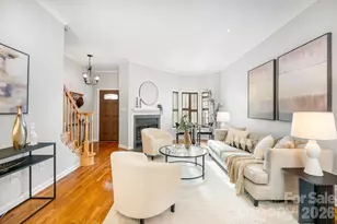 320 W 10th St, Charlotte, NC 28202 - Photo 7