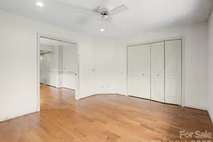 605 Red Oak Dr, Hendersonville, NC 28791 - Photo 35