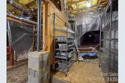 605 Red Oak Drive, Hendersonville, NC 28791 - Photo 45