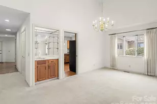 605 Red Oak Dr, Hendersonville, NC 28791 - Photo 19