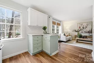 102 Colville Rd, Charlotte, NC 28207 - Photo 11