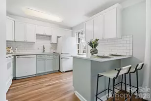 102 Colville Rd, Charlotte, NC 28207 - Photo 9