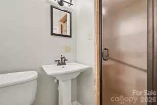 204 Country Club Cir, Shelby, NC 28150 - Photo 25