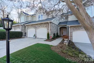 3431 Royal Crest Dr, Charlotte, NC 28210 - Photo 1