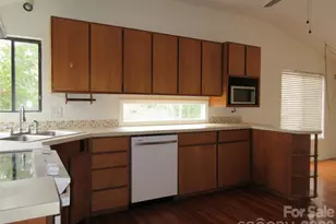 31 Ford Ridge Ln, Columbus, NC 28722 - Photo 3