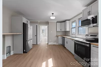 234 S Ervin Avenue, Newton, NC 28658 - Photo 11