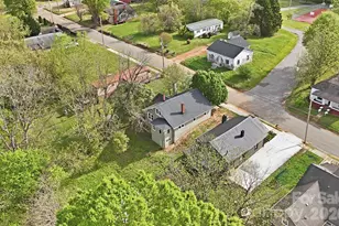 234 S Ervin Ave, Newton, NC 28658 - Photo 29