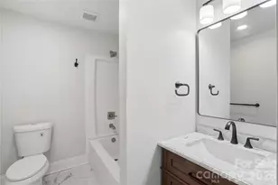 234 S Ervin Ave, Newton, NC 28658 - Photo 13