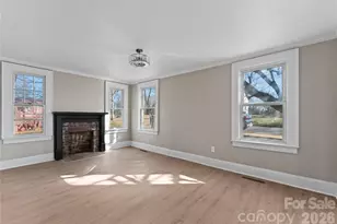 234 S Ervin Ave, Newton, NC 28658 - Photo 19