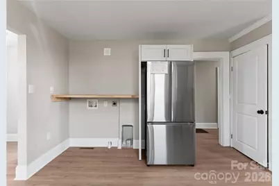 234 S Ervin Avenue, Newton, NC 28658 - Photo 13