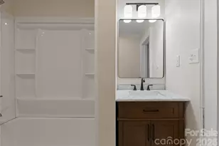 234 S Ervin Ave, Newton, NC 28658 - Photo 19