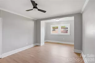 234 S Ervin Ave, Newton, NC 28658 - Photo 9