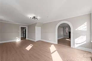 234 S Ervin Ave, Newton, NC 28658 - Photo 7