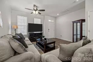 1027 Beatty Woods Dr, Belmont, NC 28012 - Photo 3