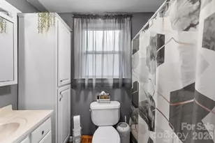 107 Oakland Rd, Belmont, NC 28012 - Photo 9