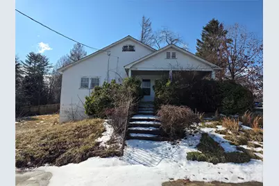 522 1st Avenue W, Hendersonville, NC 28739 - Photo 9