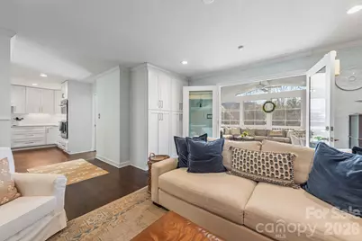 1108 Beauwyck Court, Charlotte, NC 28211 - Photo 5