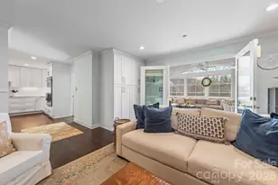 1108 Beauwyck Ct, Charlotte, NC 28211 - Photo 5