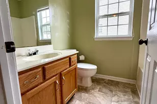 8056 Stoneham Ct, Matthews, NC 28105 - Photo 23