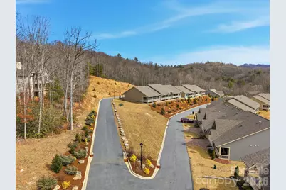 70 Copper Creek Lane, Hendersonville, NC 28739 - Photo 21