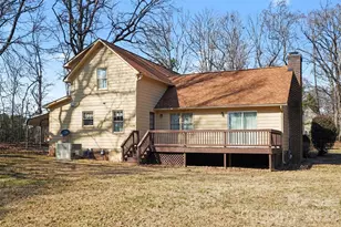 2116 Rice Rd, Matthews, NC 28105 - Photo 13