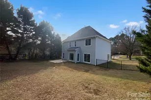 2737 Lamplighter Dr, Kannapolis, NC 28081 - Photo 9