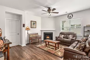 75 Dandelion Rd, Fletcher, NC 28732 - Photo 3