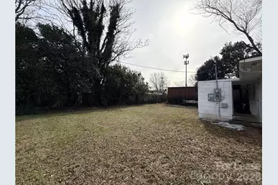 4625 Nations Crossing Road, Charlotte, NC 28217 - Photo 11