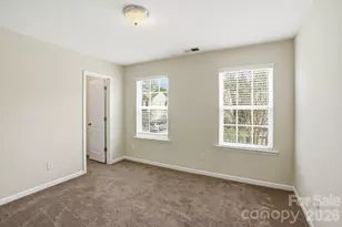 7133 Kinley Commons Ln, Charlotte, NC 28278 - Photo 11