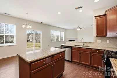 7133 Kinley Commons Lane, Charlotte, NC 28278 - Photo 21