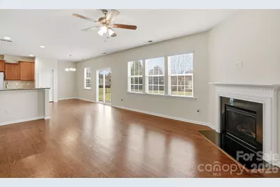 7133 Kinley Commons Lane, Charlotte, NC 28278 - Photo 7