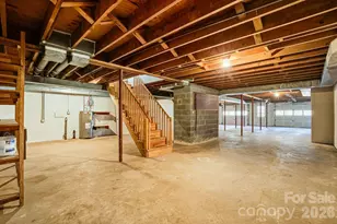 6 Crestwood Ln, Candler, NC 28715 - Photo 23