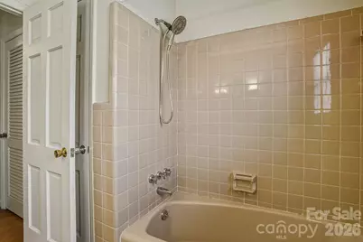 6 Crestwood Lane, Candler, NC 28715 - Photo 15