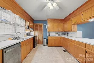 5500 Old Winnsboro Rd, Great Falls, SC 29055 - Photo 11