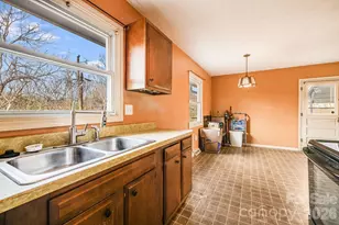 18 Compton Dr, Asheville, NC 28806 - Photo 13