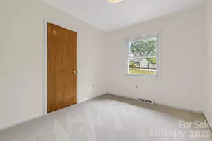 18 Compton Dr, Asheville, NC 28806 - Photo 21