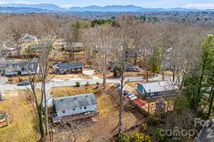 18 Compton Dr, Asheville, NC 28806 - Photo 5