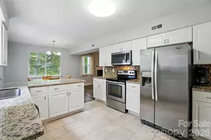 8014 Sherington Way, Charlotte, NC 28227 - Photo 11