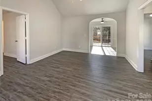 1657 Gresham Ct, Rock Hill, SC 29730 - Photo 3