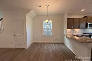 10900 Rail Tye Pl, Pineville, NC 28134 - Photo 3