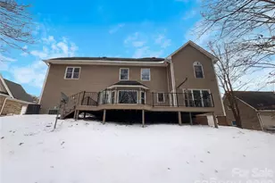 122 W Tattersall Dr, Statesville, NC 28677 - Photo 5