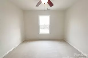 122 W Tattersall Dr, Statesville, NC 28677 - Photo 17