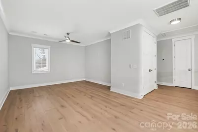 2305 Sanders Avenue, Charlotte, NC 28216 - Photo 17