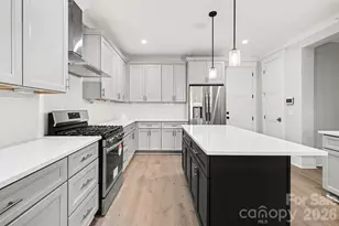 2305 Sanders Ave, Charlotte, NC 28216 - Photo 3