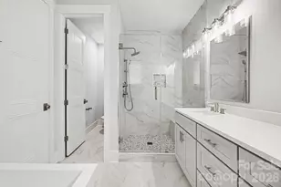 2305 Sanders Ave, Charlotte, NC 28216 - Photo 9