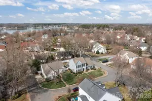 17115 Graves Ct, Cornelius, NC 28031 - Photo 21